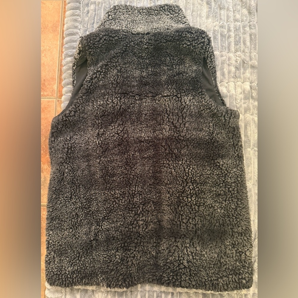 Altar'd State Charcoal Sherpa Faux Fur Vest - Picture 3 of 3